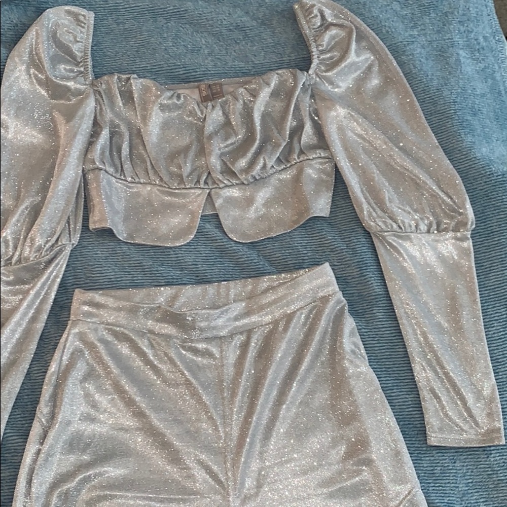 Two piece-set